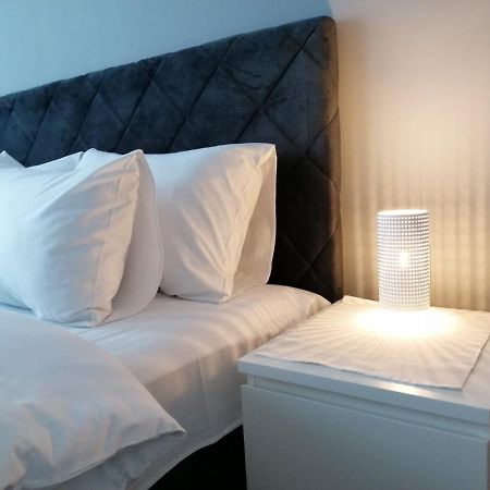 Fit Apartman Belgrad Exterior foto