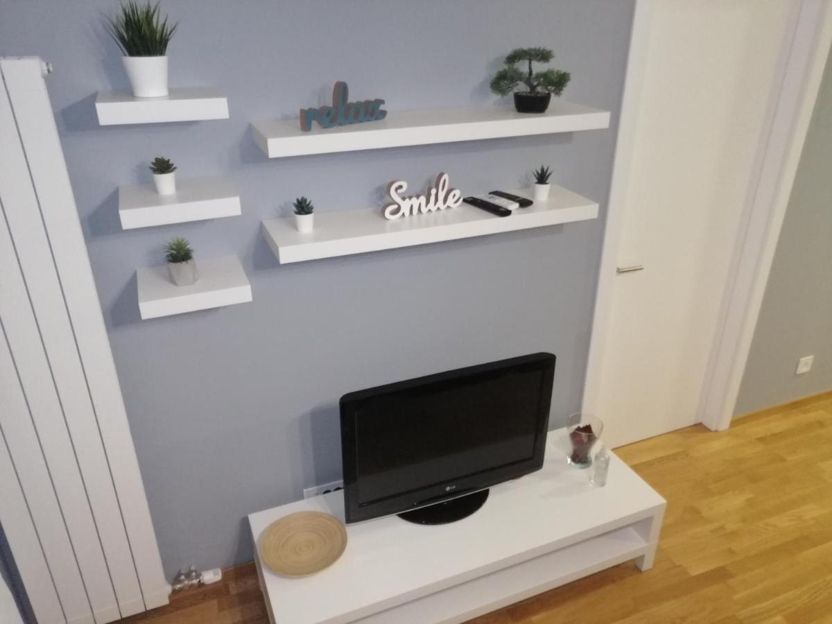 Fit Apartman Belgrad Exterior foto